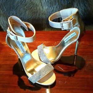 Steve Madden high heel shoes